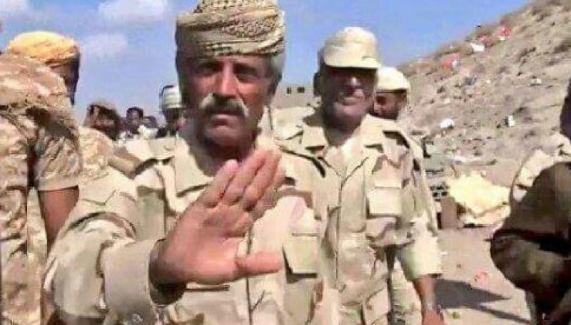 قائد عسكري يمني كبير يُمهل المنطقة العسكرية الأولى في حضرموت حتى سبتمبر المقبل وهذا موقف الرئيس العليمي 