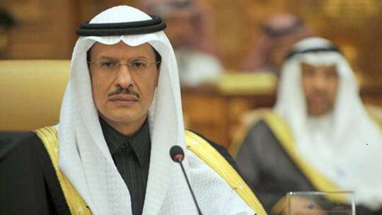 لاول مرة ..بن سلمان يثير تفاعلا بتصريحاته عن لباس الموظفات: جعلت من النساء قضية لي!