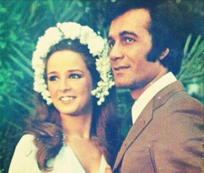 محمود ياسين ونجلاي فتحي