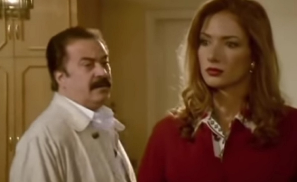  الفنانة جيلان 