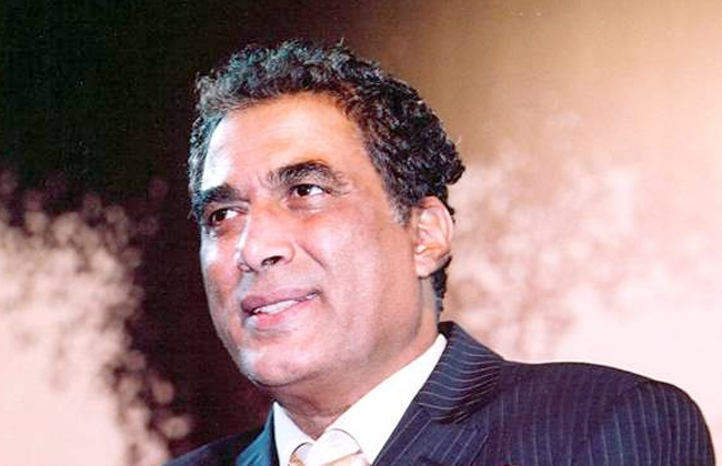 احمد زكي