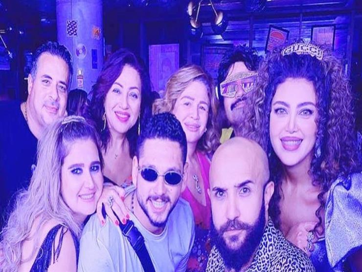 هنا شيحة وزملائها 