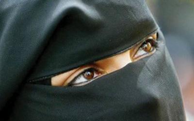 حالة نادرة تتعرض له سيدة سعودية يكتشفها الأطباء بعد فعلها هذا الأمر 