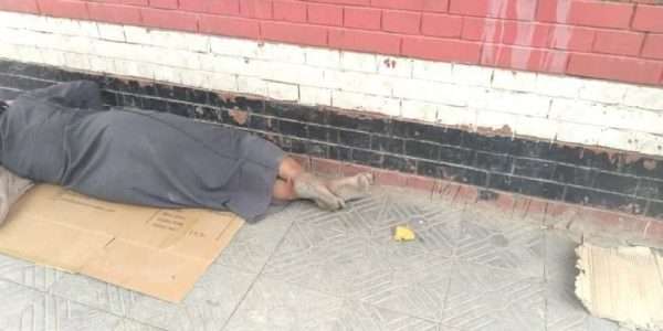  حكاية تاجر يمني يقترب من الإفلاس  ويقضي عيده مع أسرته بدون مصاريف والسبب صادم للجميع !
