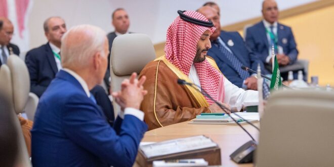 ردة فعل مفاجئة من الوفد الأمريكي أثناء إعلان  محمد بن سلمان  رفض السعودية زيادة إنتاج النفط!