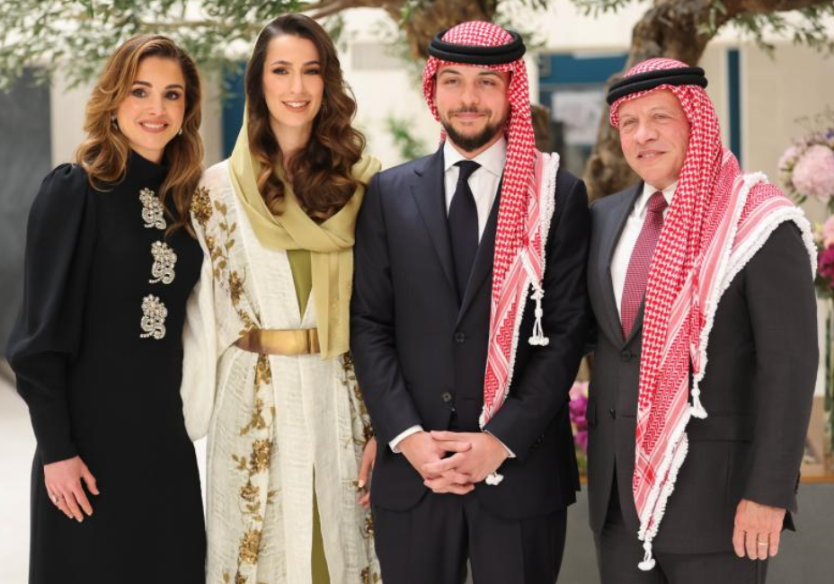 الديوان الملكي الأردني يهنأ صاحبي الجلالة الملك عبد الله الثاني والملكة رانيا على خطوبة الأمير الحسين بن عبد الله الثاني