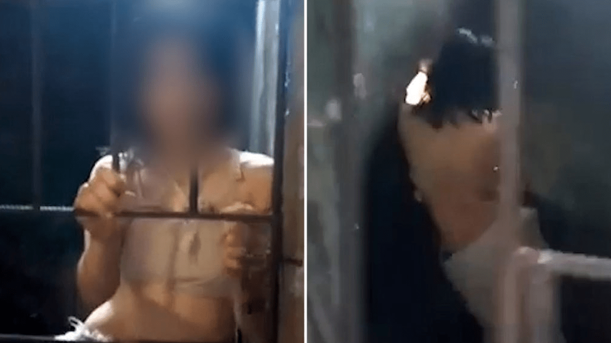 فتاة سجنية - ارشيف