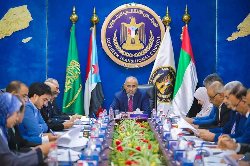 اليمن : خطوة اقدم عليها اللواء الزبيدي تغضب الرئيس العليمي والسعودية .. تفاصيل ماحدث اليوم و كان صادماً  للجميع؟
