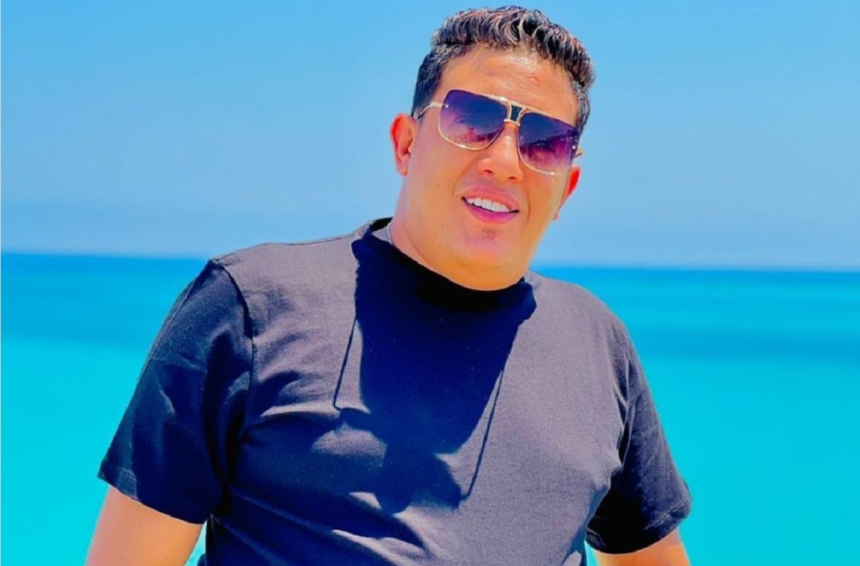 شجار عنيف بالكراسي بين حمو بيكا ومنافس له في الساحل الشمالي .. لن تصدق السبب؟