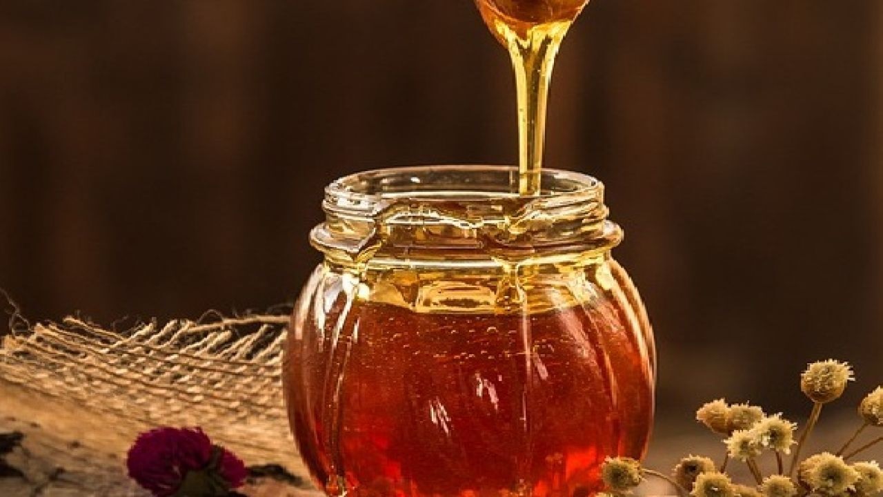 العلاج الفتاك لهذه الأمراض ... تعرف على فوائد العسل التى لاتعد ولا تحصى 