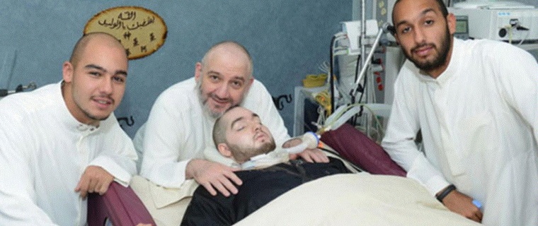 نشر صور جديدة للأمير النائم على فراشه تثير ضجة في السعودية    .. وهذا ما تم كشفه عن حالته الصحية!