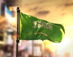 السعودية تعلن ترحيل كل الافراد الزائرين داخل المملكة وتلغي تأشيرة الزيارة العائلية ..السبب؟!