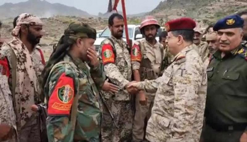 اليمن : انتشار مسلحون  لمنع  وزير الدفاع من العودة الى عدن
