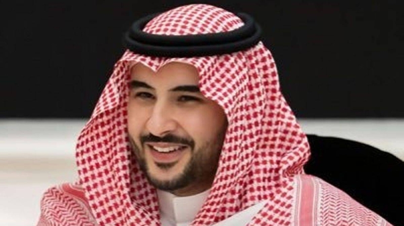 رد ناري للامير خالد بن سلمان على اتهام المملكة بالوقوف مع روسيا:إيران كذلك عضو في أوبك فهل يعني أن المملكة وقفت بجانب إيران!