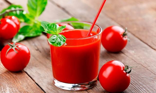 هذا ماسيحدث لجسمك عند تناولك عصير الطماطم يوميا؟