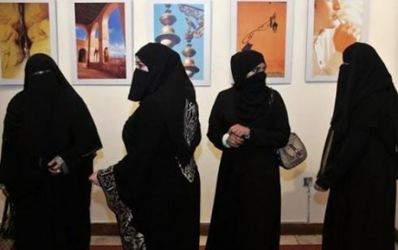 للحد من العنوسة .. السعودية تسمح لأول مرة بزواج بناتها من هذه الجنسية وبشروط ميسرة !