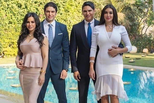 أبو هشيمة يظهر لأول مرة  برفقة زوجته السعودية والجمهور يصنفها بالأجمل من ياسمين صبري وهيفاء وهبي .. صورة