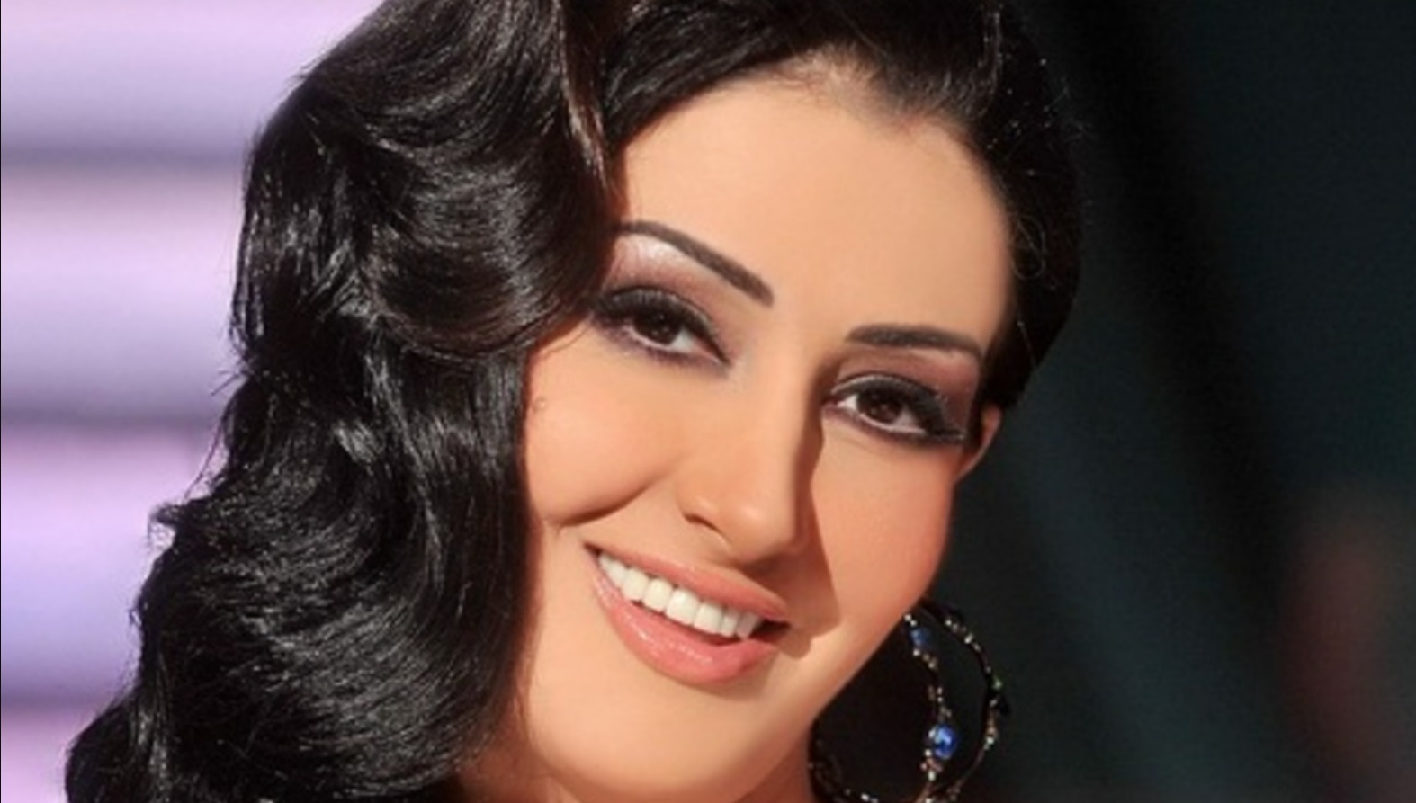 الفنانة غادة عبدالرزاق