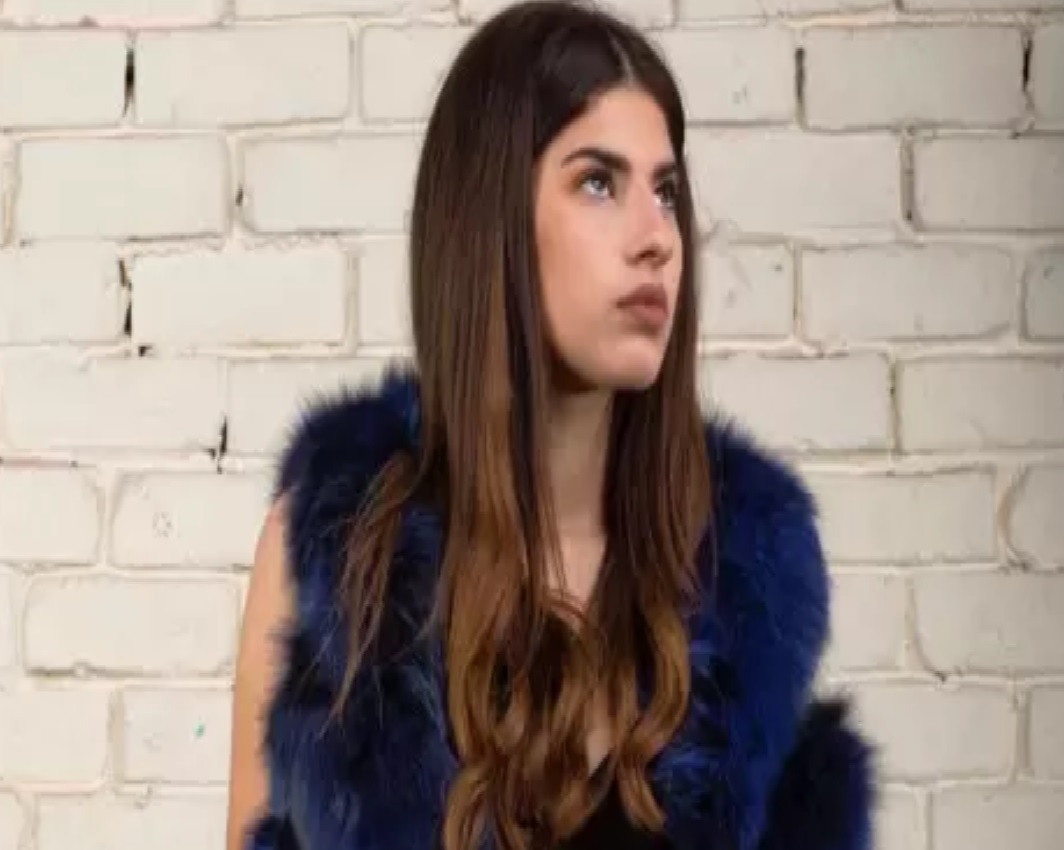 ظهور جريء لابنة رأنيا فريد شوقي والجمهور في صدمة .. شاهد الفيديو والصور