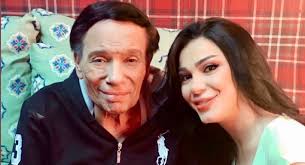 منى ممدوح وعادل امام 