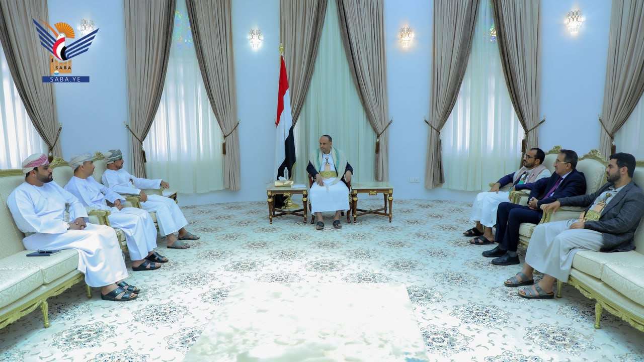 الوفد العماني