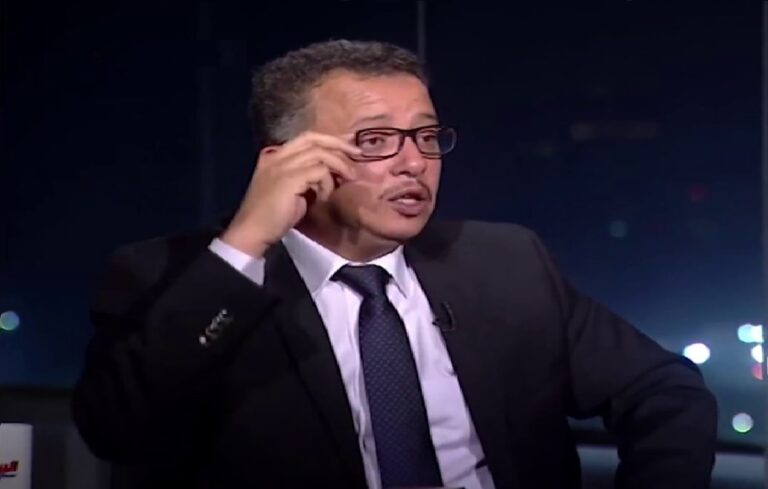سياسي بارز يكشف عن اسماء الدول العظمى التي تقد الحماية والدعم للحوثيين ..!