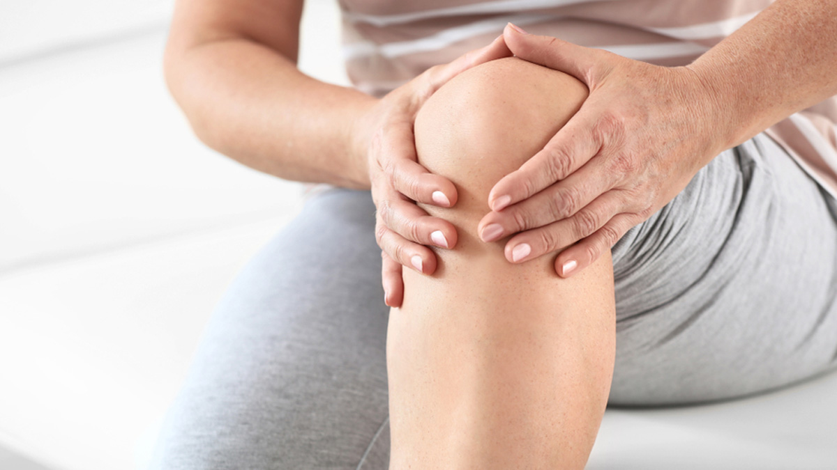 وداعًا لآلام الركبة .. 5 علاجات متوفرة في مطبخك .. جربها الآن وشاهد النتيجة المذهلة بنفسك
