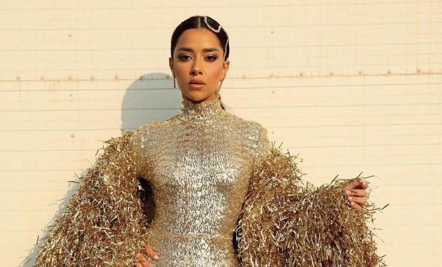 الفنانه بلقيس فتحي تكشف عن السر الصادم لمنع الفيفا لها من ارتداء الكعب العالي اثناء مشاركتها في مونديال قطر