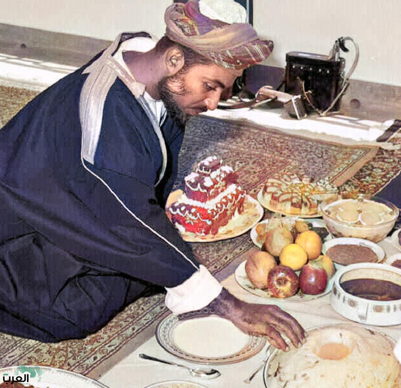 «شيف الملوك» يكشف عن وجبة شعبية كان يحبها سلطان عمان قابوس بن سعيد ويتلذذ جداً في طعمها .. لن تصدق ما هي؟