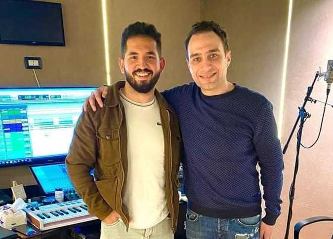 شاهد أول ظهور لحسام حبيب بعد حلق الفنانة شيرين عبدالوهاب شعرها.. مفاجأة غير متوقعة مايفعله !