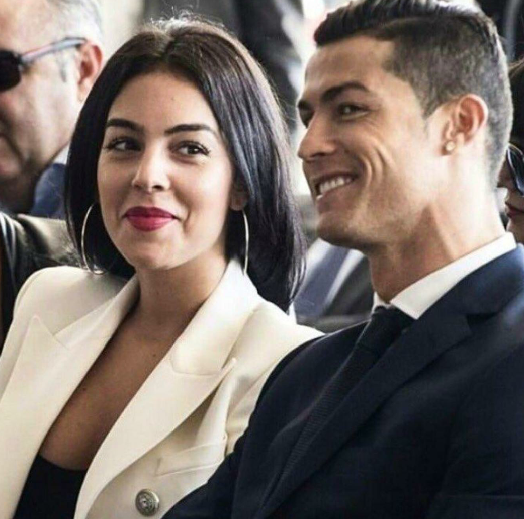 شاهد سيارة رونالدو التي اشتراها بـأموال النصر السعودي .. أذهلت الجميع!