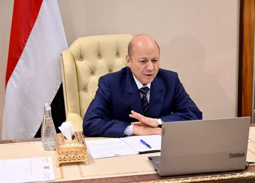 وردنا الآن: الرئيس اليمني رشاد العليمي يلوح بالحرب ضد هذا الطرف!