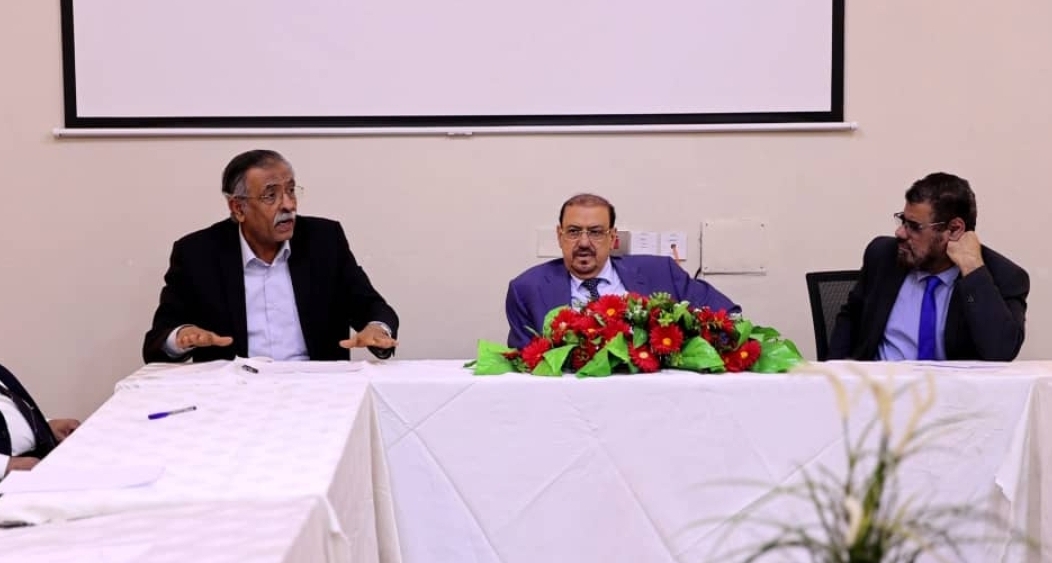 البركاني يهاجم تصريحات أمين عام مجلس التعاون ويوجه رسائل مباشرة لدول الخليج ..شاهد ماذا قال 