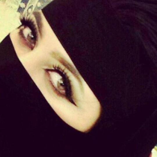 صدمة قاتله تتلقاها سعودية فائقة الجمال عند عودتها للمنزل بعد أن رفضت ضيوف زوجها وذهبت لمنزل ابيها..انتقام زوجها كان قاتل