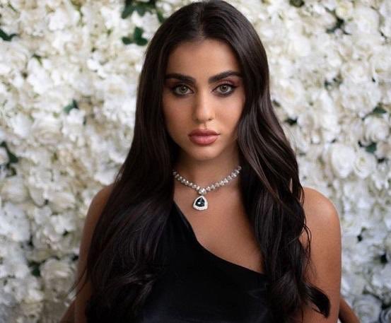 جنون شاب سعودي جعله يعرض مليوني ريال وسيارة للزواج من حسناء لبنانية  وهكذا كان الرد عليه !