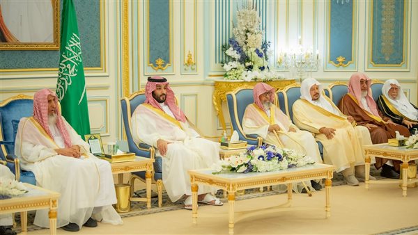 شاهد أول ظهور لولي العهد السعودي في رمضان