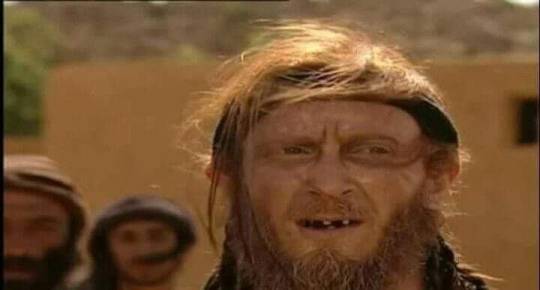 ربما تذكرون جحدر الزير سالم زوجتة تخطف الأنظار بجمالها الساحر.. والجمهور: أحلى مليون مرة من هيفاء وهبي .. صورة 