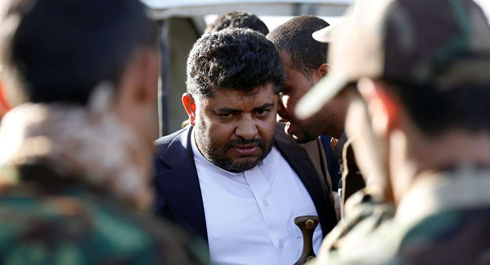 من اليمن الكشف عن معلومة خطيرة ..  اول رد ناري من محمد الحوثي على عرض محافظ مأرب حول ربط صنعاء بالمحطة الغازية