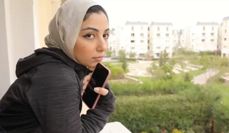 لماذا يتم ممارسة التمييز العنصري بحق المحجبات في مصر  