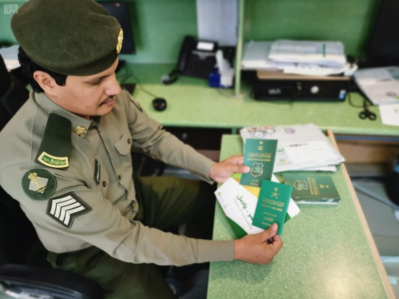 السعودية تحذر ولأخر مرة بشان العقوبات التي تنتظر المتأخرين عن تجديد الإقامة وهذا هو موعد الأبعاد!