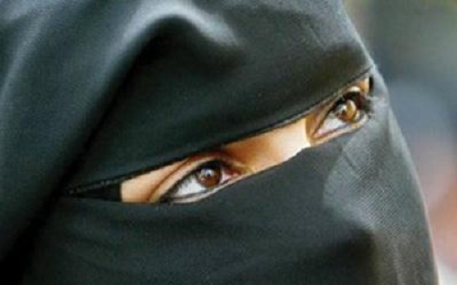 فتاة سعودية تكشف السبب الصادم لإقبال الرجال على الزواج من بنات بالعشرين !