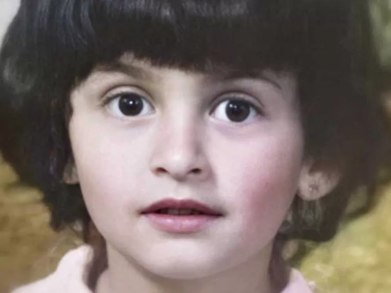  علا الفارس في طفولتها