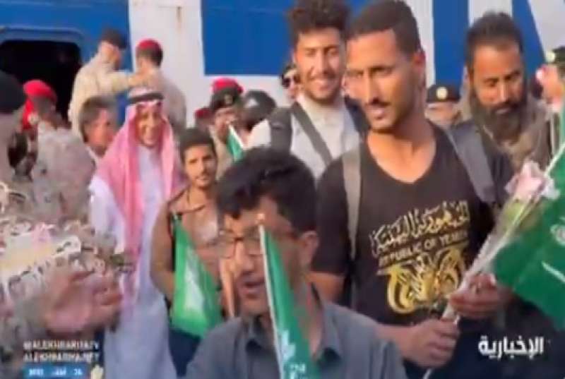 خبر سار ..هذا ماقامت به السعودية بشأن اليمنيين الواصلين من السودان إلى ميناء جدة 