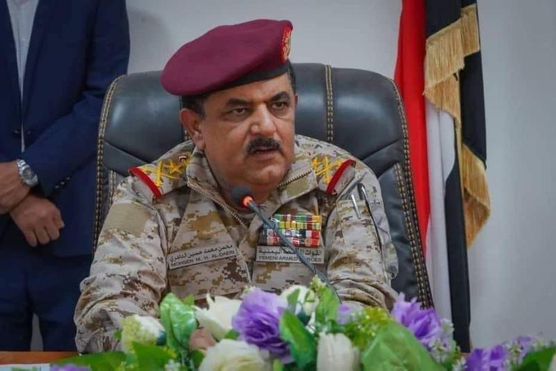 حانت ساعة التحرير ..وزير الدفاع يعلن عن امر مفاجئ بشان اهم محافظة يمنية