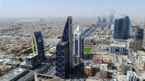 ماذا حدث؟..العاصمة السعودية الرياض تستيقظ على فاجعة باحد شوارعها والسلطات تتدخل
