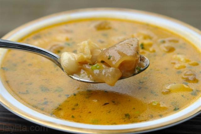 شوربة الكوارع 