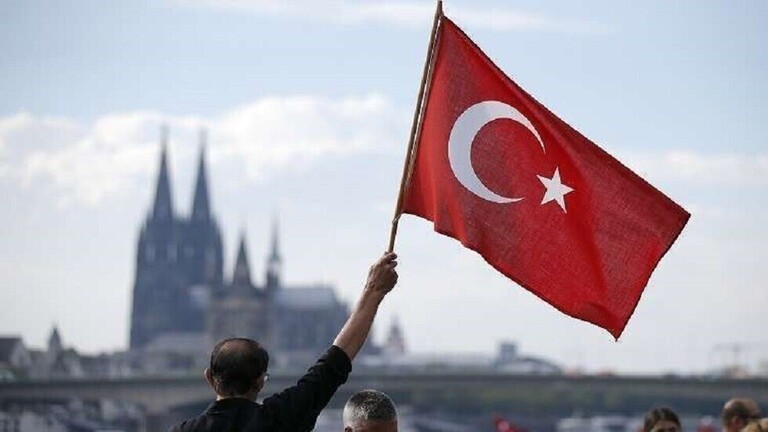مدرعات تركية تصل إلى هذه الدولة الخليجية 