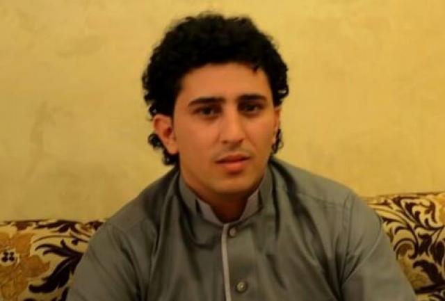 والدة فنان يمني شهير قتل داخل قاعة حفل زفاف ترثية بكلمات حزينة .. لن تتوقع كيف اصبح حالها بعد رحيل ابنها مقتولاً .. فيديو