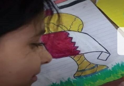 طفلة يمنية تخطف الأنظار بموهبتها التي أذهلت العالم بمبادرة مميزة عن كأس العالم(شاهد)