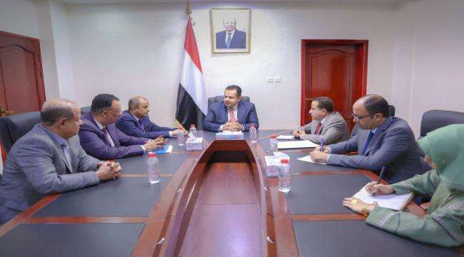 عاجل : رئيس الوزراء اليمني يوجه بهذا الأمر فوراً